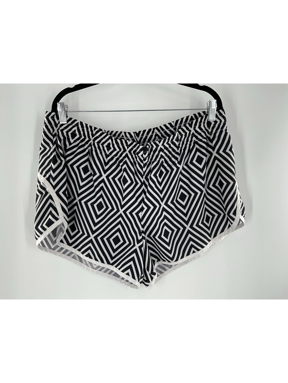 Athletic Works Women’s Athletic Shorts XXL 2XL (20) Geometric Pattern Shorts 116